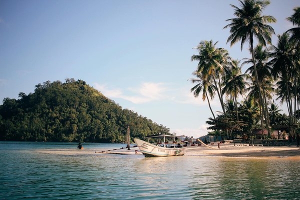 Comment organiser une visite des villages médiévaux dans la région de Bretagne, France?
