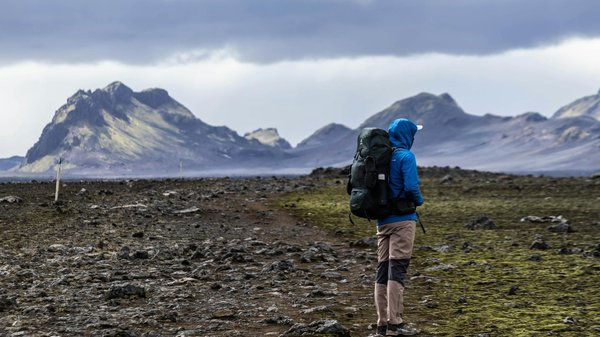Quels sont les équipements nécessaires pour un camping en région subarctique en été?